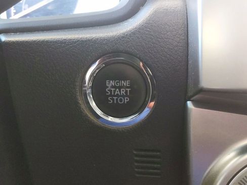 Used 2022 Toyota 4Runner Limited AWD/4WD image 26