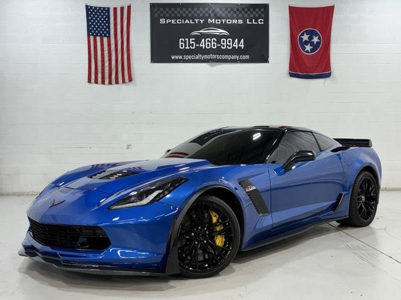 Used 2015 Chevrolet Corvette Z06 w/ 3LZ Preferred Equipment Group RWD image 1
