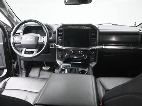 Used 2021 Ford F150 Lariat w/ Trailer Tow Package AWD/4WD image 16
