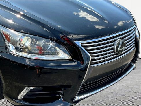 Used 2014 Lexus LS 460 AWD w/ Comfort Package image 33