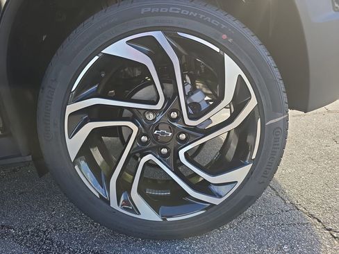 New 2026 Chevrolet TrailBlazer RS w/ Convenience Package FWD image 34