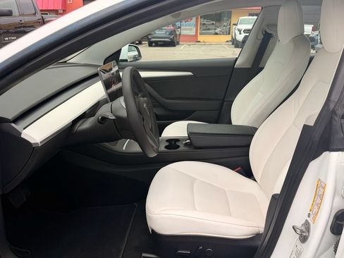 Used 2022 Tesla Model 3 Long Range AWD/4WD image 6