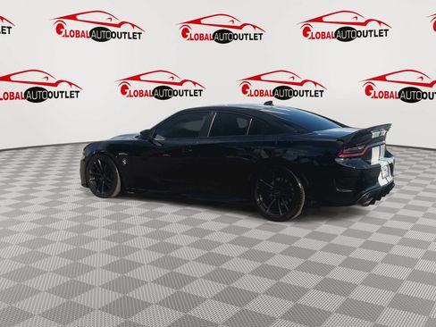 Used 2021 Dodge Charger Scat Pack RWD image 6