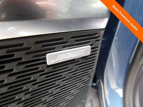 Used 2025 Buick Enclave Preferred image 6