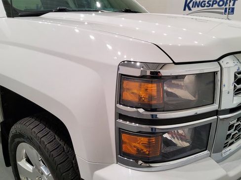 Used 2015 Chevrolet Silverado 1500 LT w/ LT Convenience Package image 8
