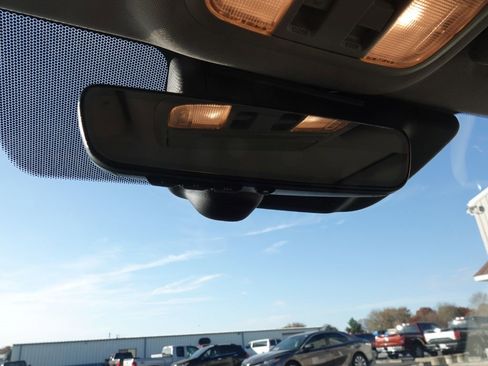 Used 2018 Honda Accord EX-L image 21