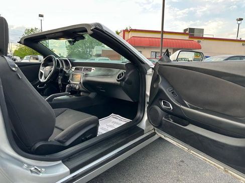 Used 2015 Chevrolet Camaro LT image 17