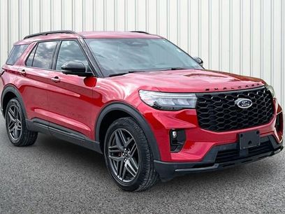 Used 2025 Ford Explorer ST-Line w/ ST-Line Street Pack