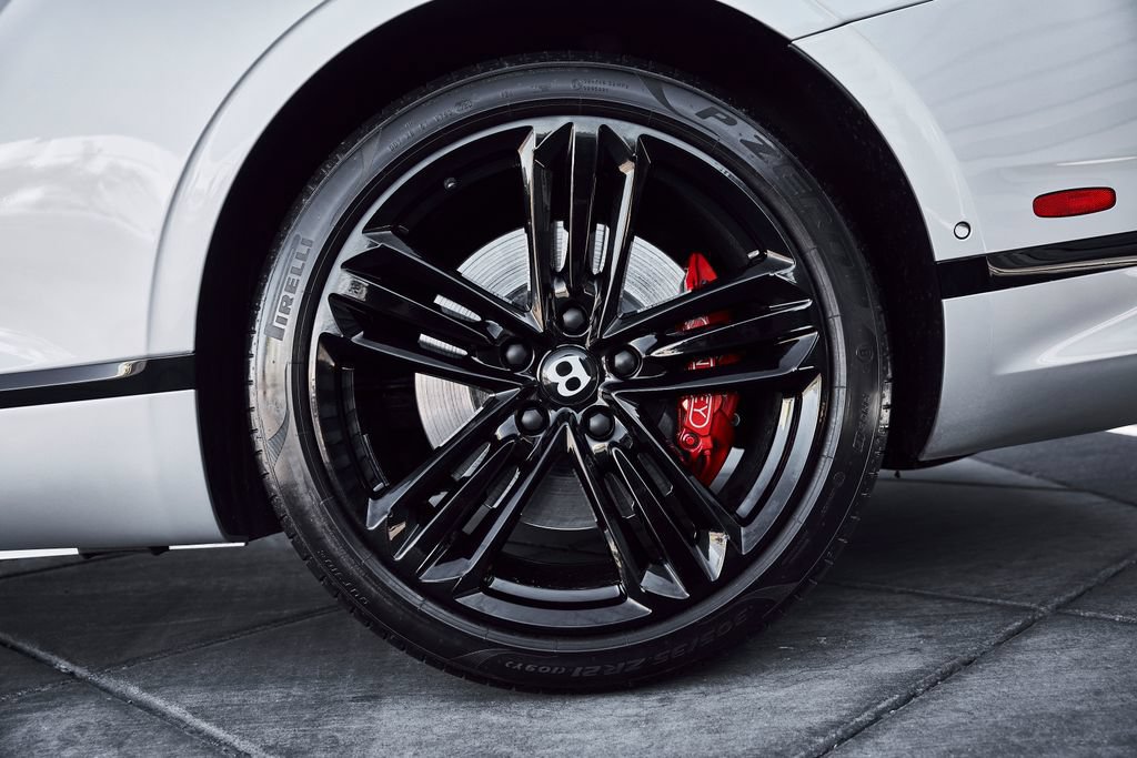 Used 2021 Bentley Continental GT AWD/4WD image 14