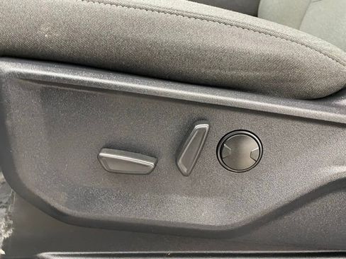 Used 2023 Ford F150 XLT w/ Equipment Group 302A High image 9