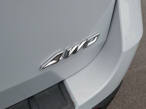 Used 2025 Ford Explorer Active w/ Active Comfort Package image 6