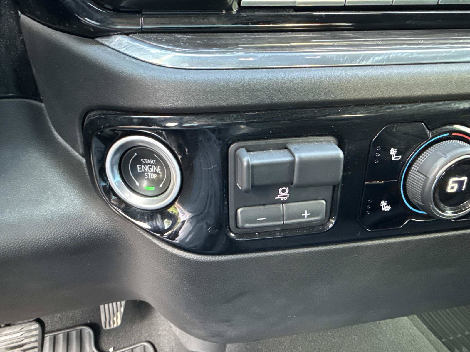 Used 2024 Chevrolet Silverado 2500 LTZ AWD/4WD image 25