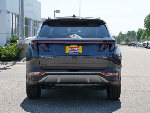 Used 2023 Hyundai Tucson Limited AWD/4WD image 6