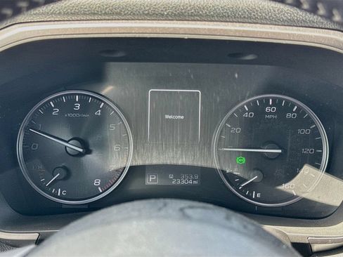 Used 2023 Subaru Ascent Limited w/ Technology Package AWD/4WD image 14