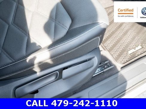 Certified 2024 Volkswagen Atlas SE image 44