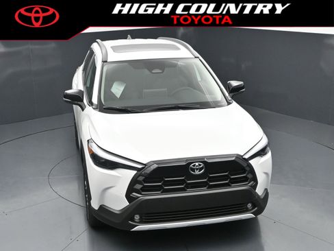 New 2026 Toyota Corolla Cross XLE w/ Convenience Package FWD image 34
