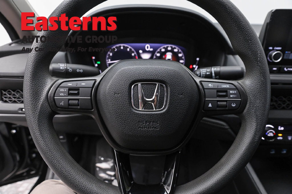 Used 2023 Honda Accord LX image 11
