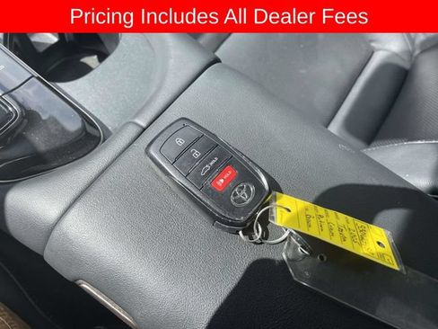 Used 2025 Toyota Crown Platinum AWD/4WD image 37