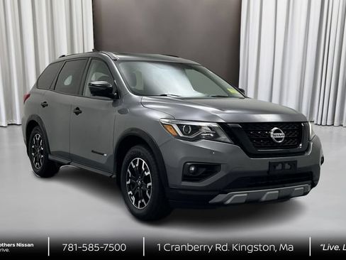 Certified 2020 Nissan Pathfinder SL AWD/4WD image 3