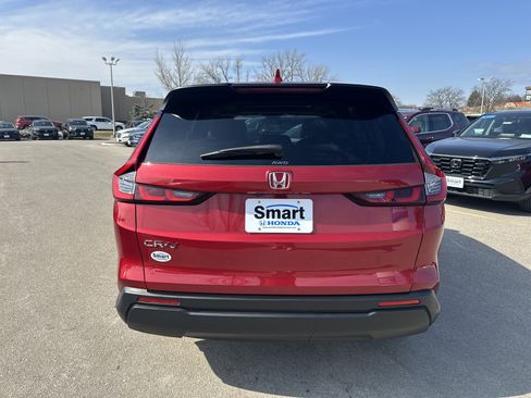 Certified 2024 Honda CR-V EX image 9