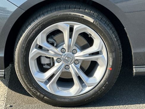 New 2026 Honda Accord LX image 33