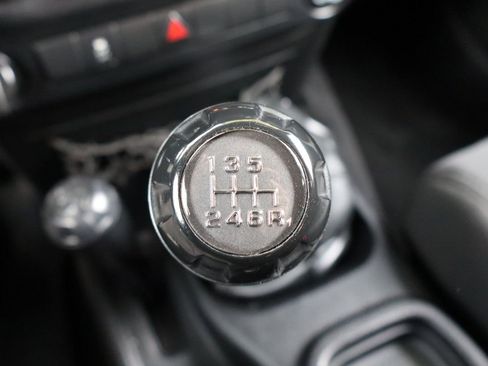 Used 2011 Jeep Wrangler Sport image 33