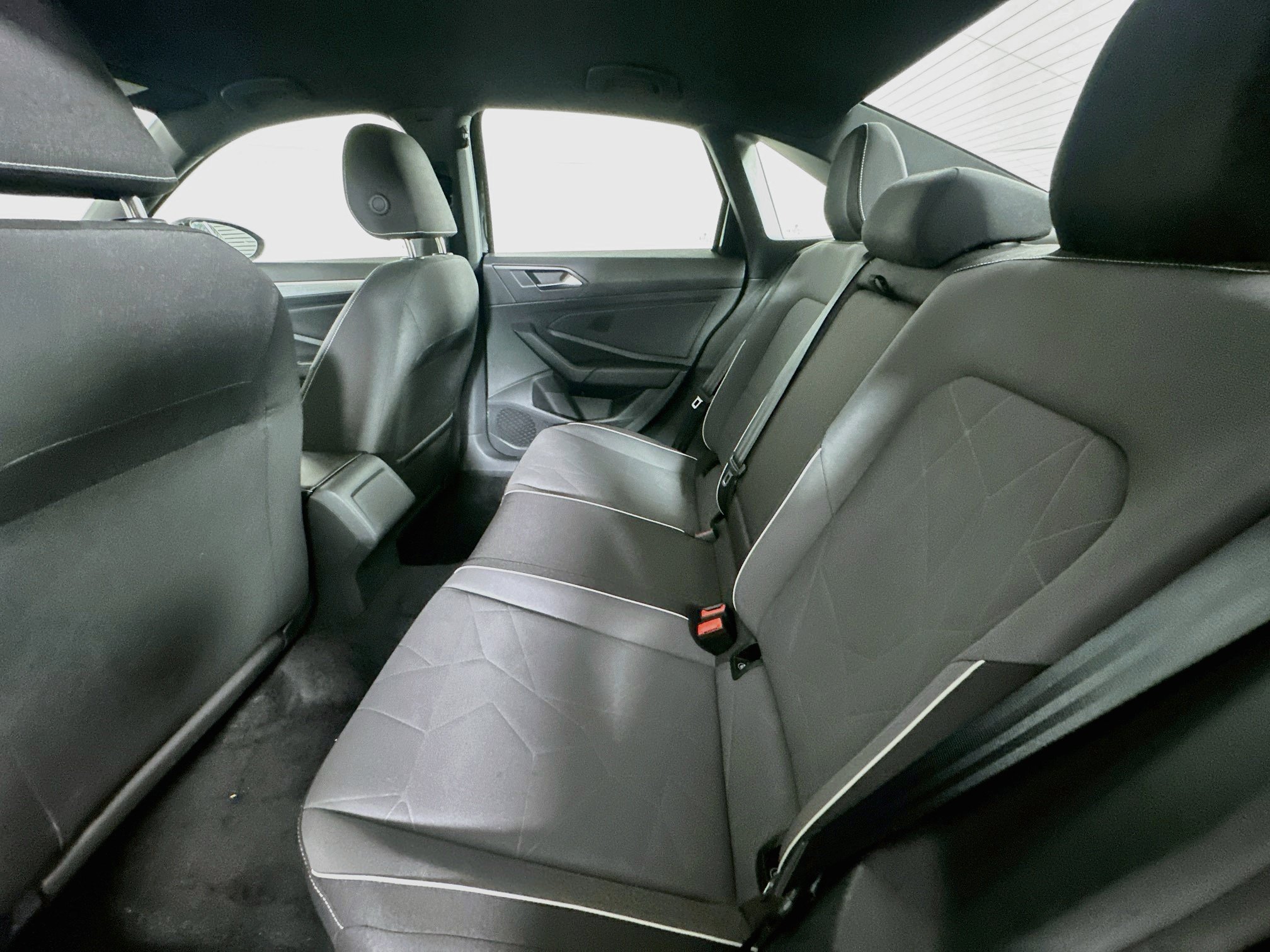 Used 2025 Volkswagen Jetta Sport FWD image 26