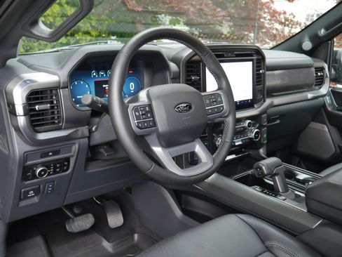 Certified 2025 Ford F150 Lariat AWD/4WD image 4