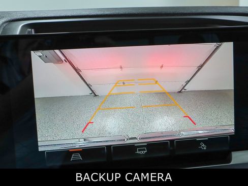 Used 2023 GMC Sierra 1500 Elevation w/ Preferred Package image 21