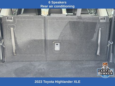 Used 2023 Toyota Highlander XLE image 10