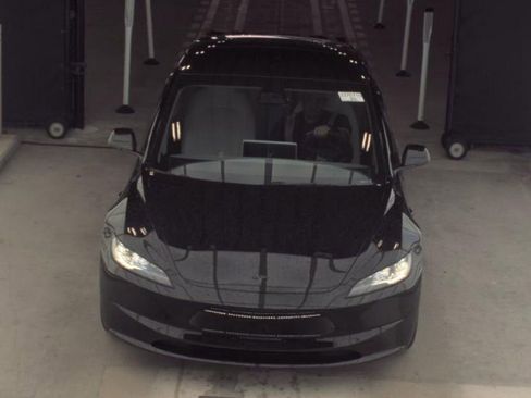 Used 2024 Tesla Model 3 Long Range AWD/4WD image 2