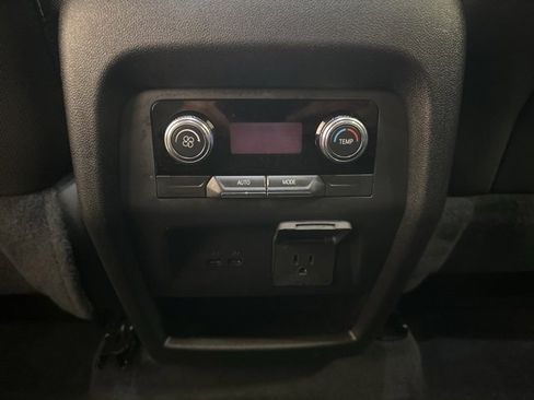 Used 2025 GMC Acadia Elevation image 32