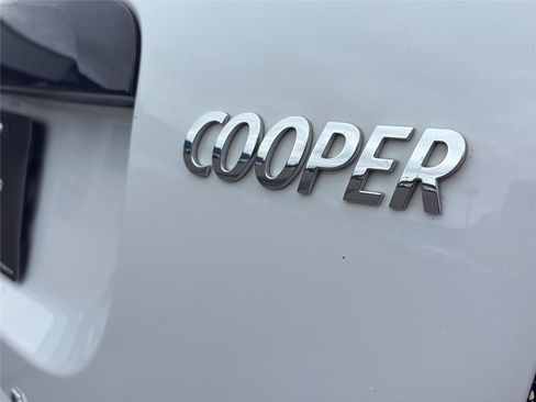 Used 2017 MINI Cooper Countryman ALL4 AWD/4WD image 28