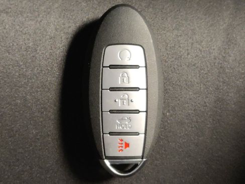 Used 2021 Nissan Altima 2.5 SV FWD image 32