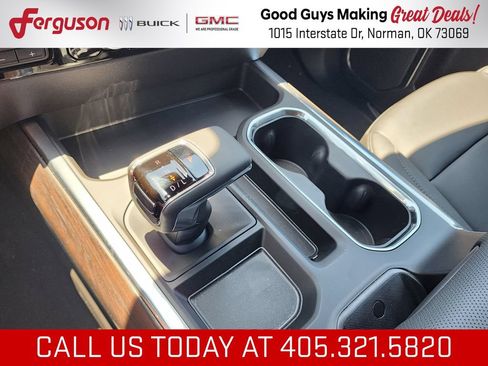New 2026 GMC Sierra 1500 SLT w/ SLT Premium Plus Package AWD/4WD image 30