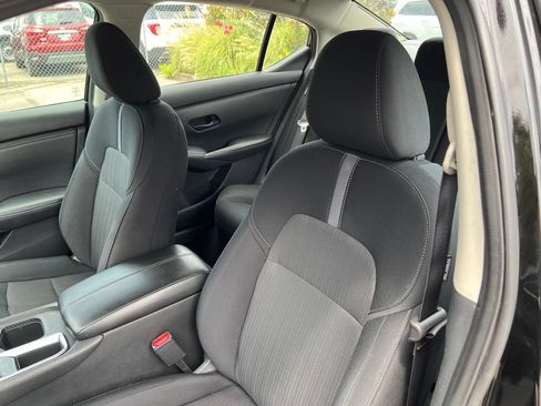 Used 2024 Nissan Sentra SV w/ Trunk Package FWD image 7