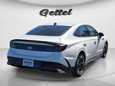 New 2026 Hyundai Sonata SEL image 3
