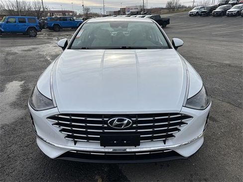Used 2023 Hyundai Sonata SEL w/ Cargo Package image 3