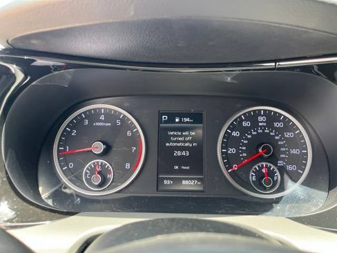 Used 2023 Kia K5 LXS FWD image 13