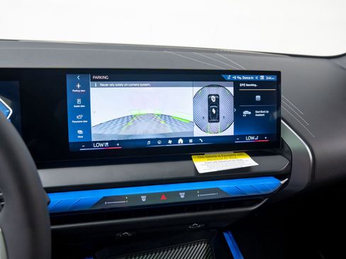 New 2025 BMW X3 xDrive30i w/ Premium Package image 24