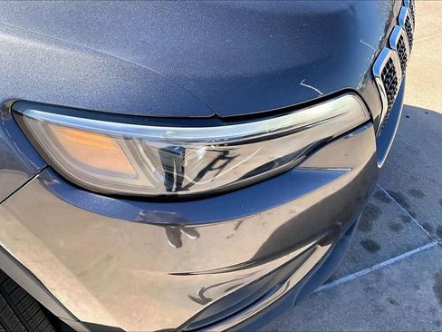 Used 2020 Jeep Cherokee Latitude Plus image 26