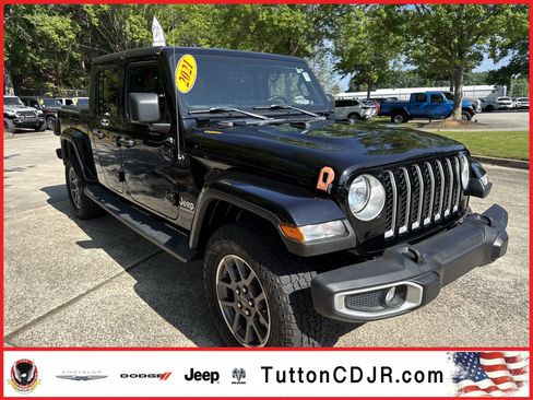 Used 2021 Jeep Gladiator Overland AWD/4WD image 1