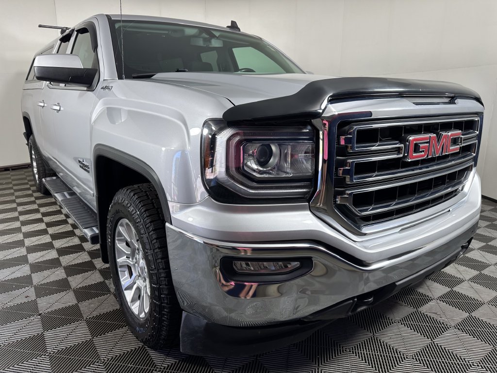 Used 2017 GMC Sierra 1500 SLE w/ Texas SLE Value Package AWD/4WD image 5