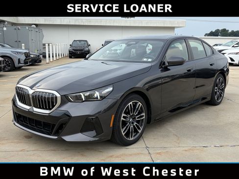 Used 2026 BMW 530i xDrive w/ M Sport Package AWD/4WD image 1