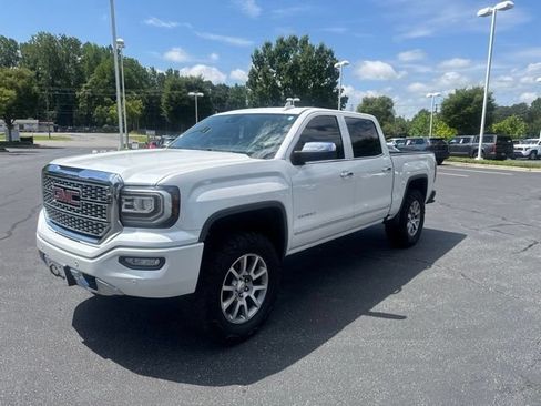 Used 2017 GMC Sierra 1500 Denali AWD/4WD image 2