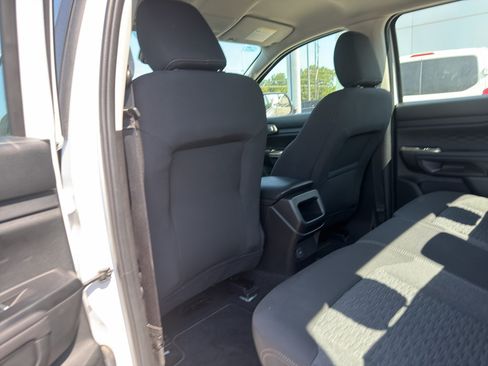 Used 2025 Ford Ranger XLT w/ FX4 Off-Road Package AWD/4WD image 12