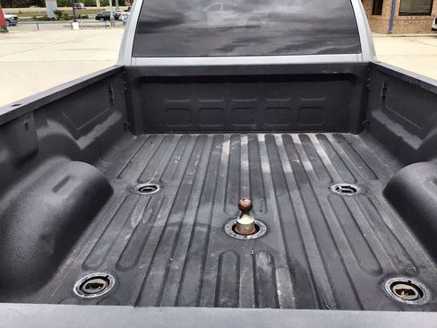 Used 2022 RAM 3500 Lone Star w/ Night Edition image 27