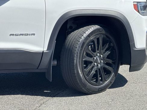 Used 2023 GMC Acadia SLT w/ Technology Package AWD/4WD image 12