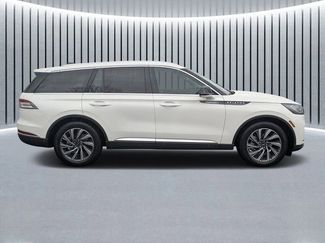 New 2026 Lincoln Aviator 2WD video 2