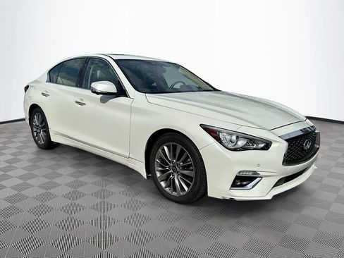 Certified 2023 INFINITI Q50 Luxe w/ Cargo Package AWD/4WD image 4